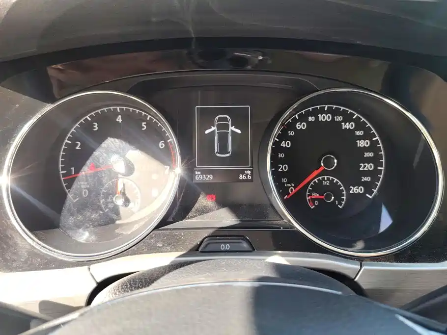 Volkswagen Touran — миниатюра 14