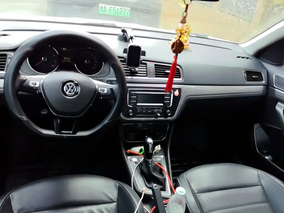 Volkswagen Lavida — миниатюра 12