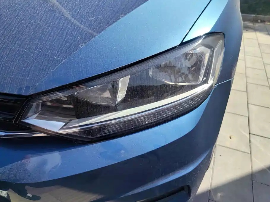 Volkswagen Touran — миниатюра 5
