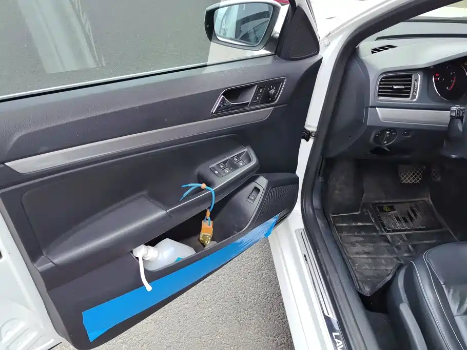 Volkswagen Lavida — миниатюра 7