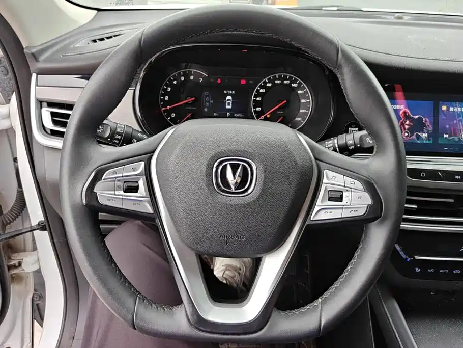 Changan CS35PLUS — миниатюра 15
