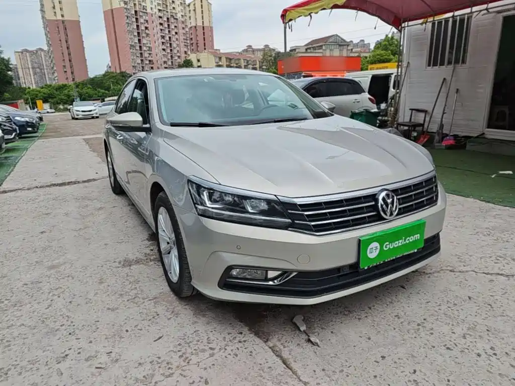 Volkswagen Passat — миниатюра 4