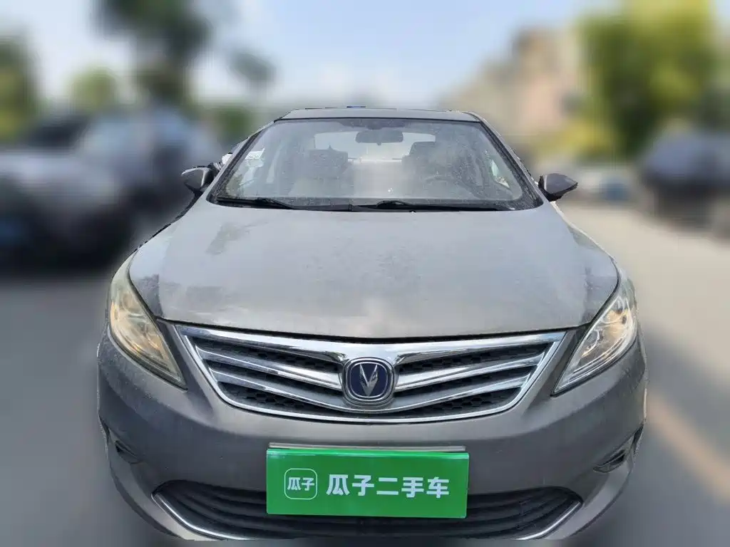 Changan Eado — миниатюра 2