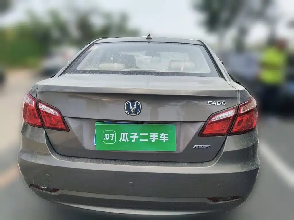 Changan Eado — миниатюра 5