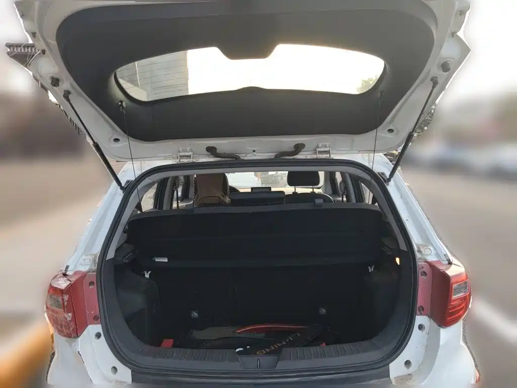 BAIC Senova X25 — миниатюра 20