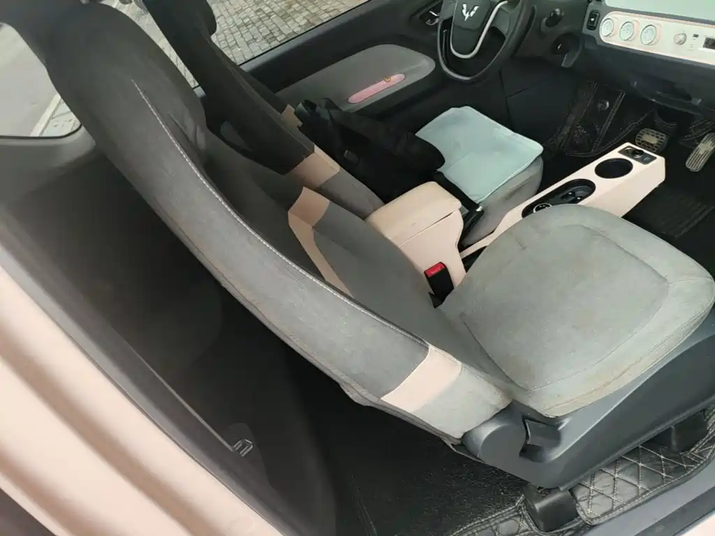 Wuling MINIEV — миниатюра 25
