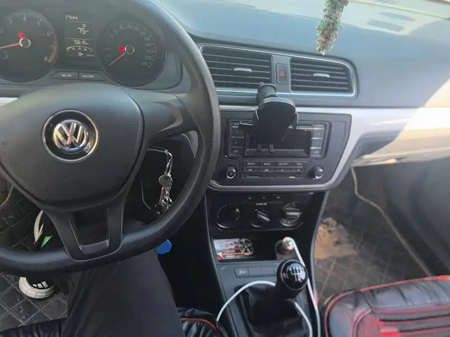 Volkswagen Lavida — миниатюра 12