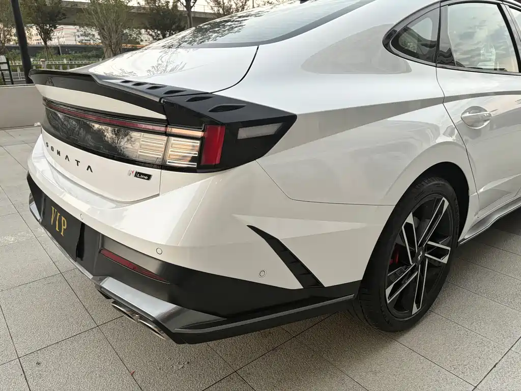 Hyundai Sonata — миниатюра 21