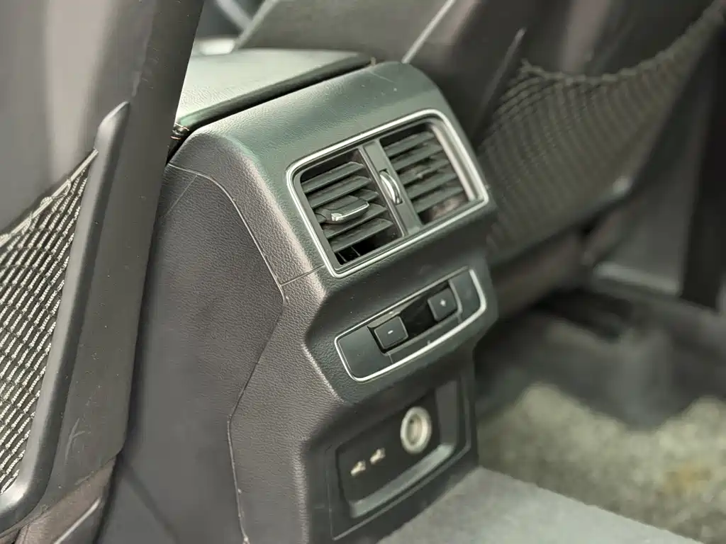 Audi Q5L — миниатюра 14