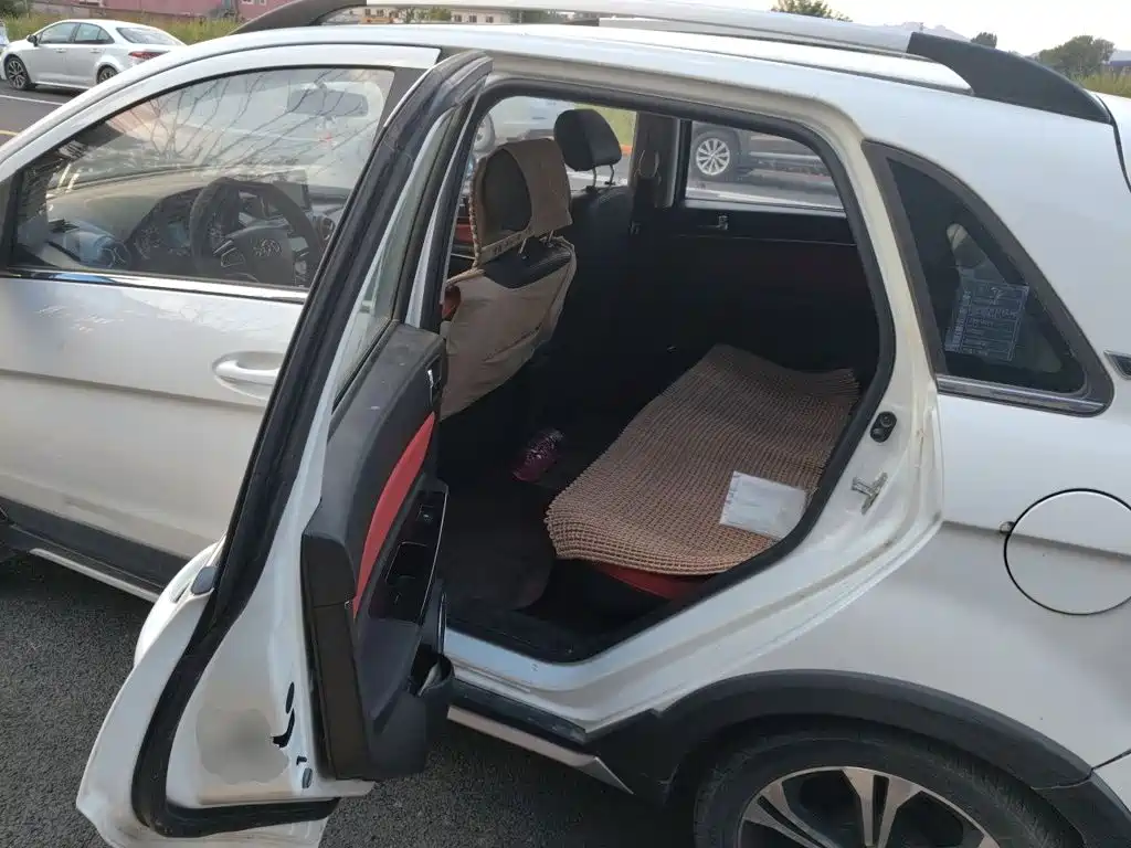 BAIC Senova X25 — миниатюра 18