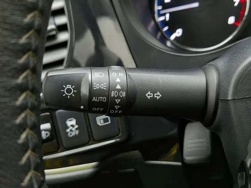 Mitsubishi Outlander — миниатюра 21