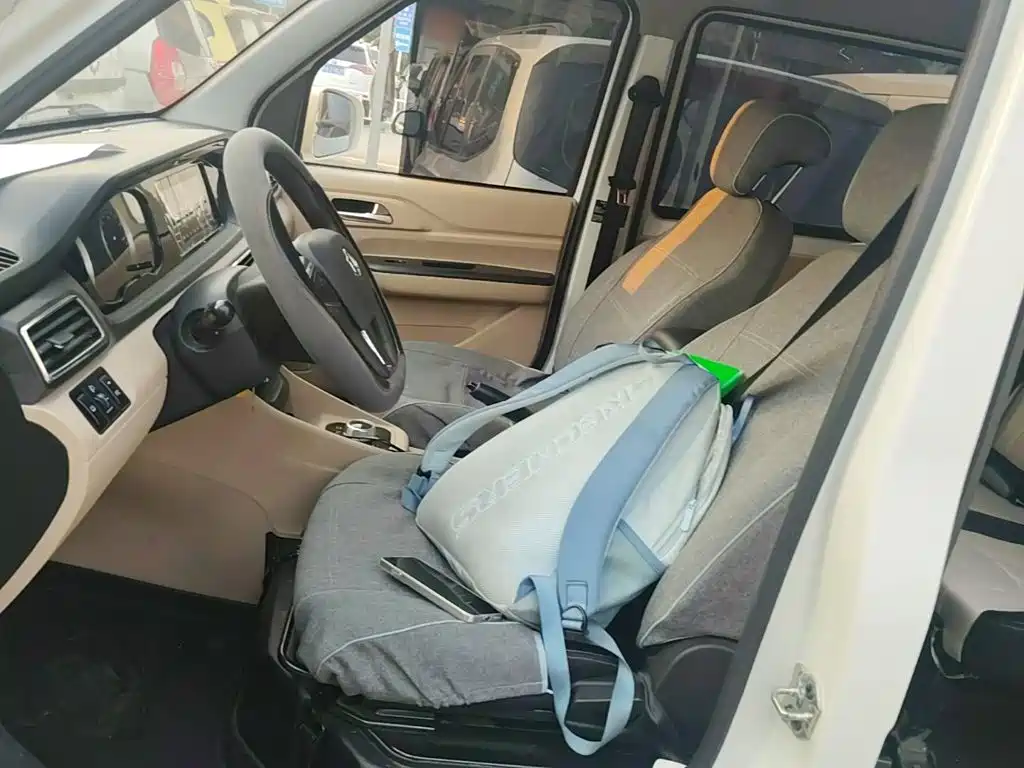 Kuayue Kuayue Star V7 EV — миниатюра 15