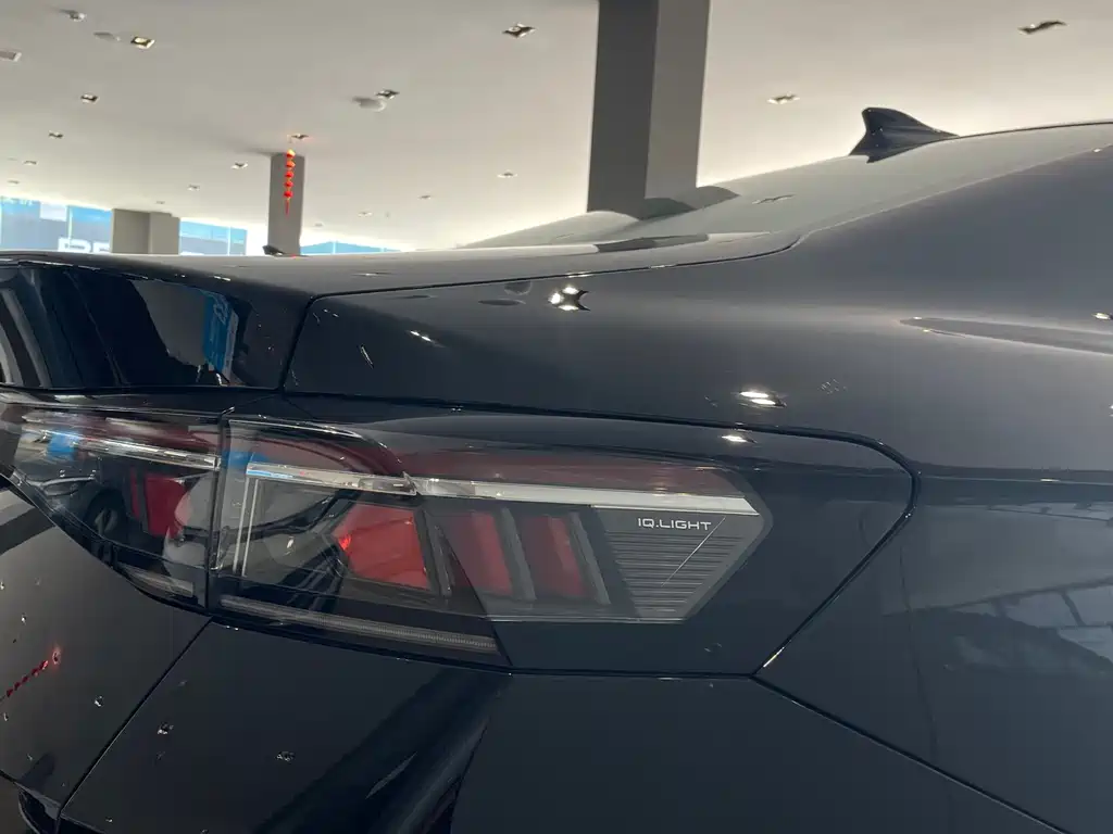 Volkswagen Magotan — миниатюра 12