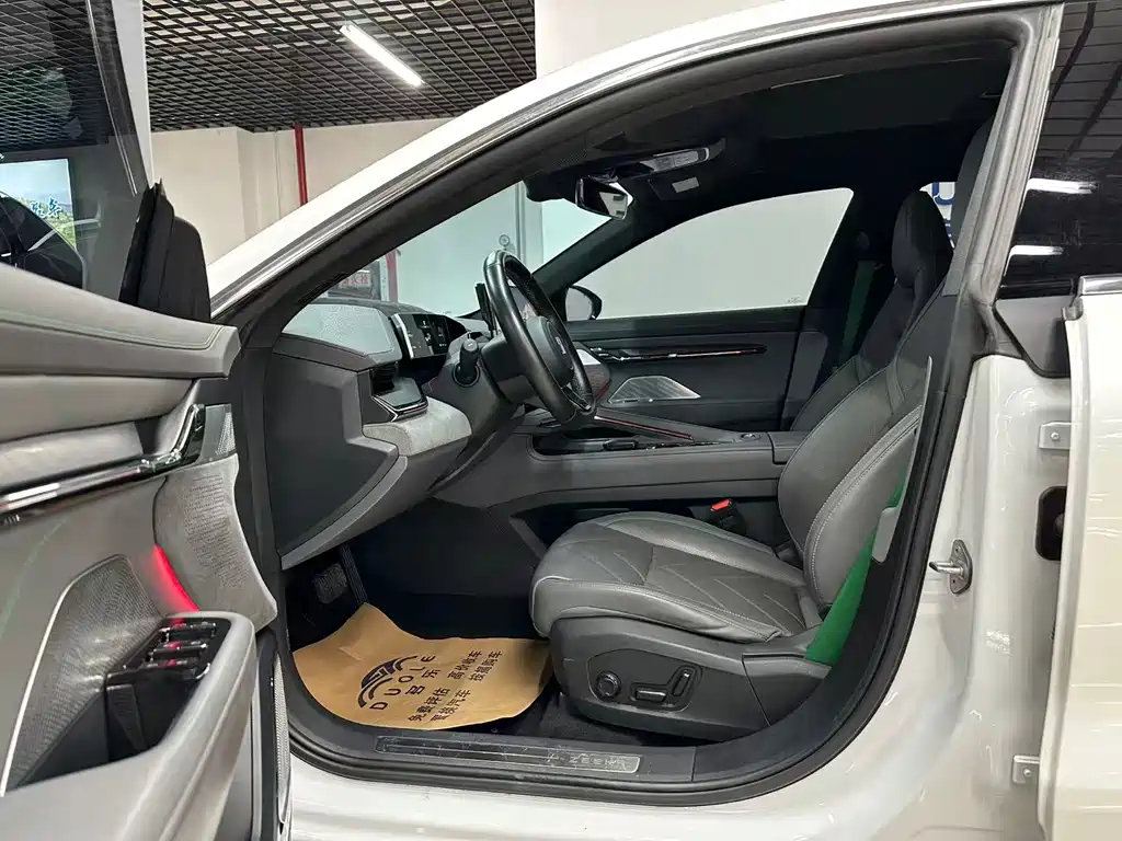 ZEEKR EXTREME KRYPTON 001