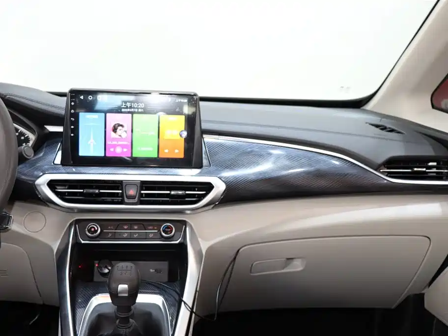 SAIC MAXUS CHASE G50