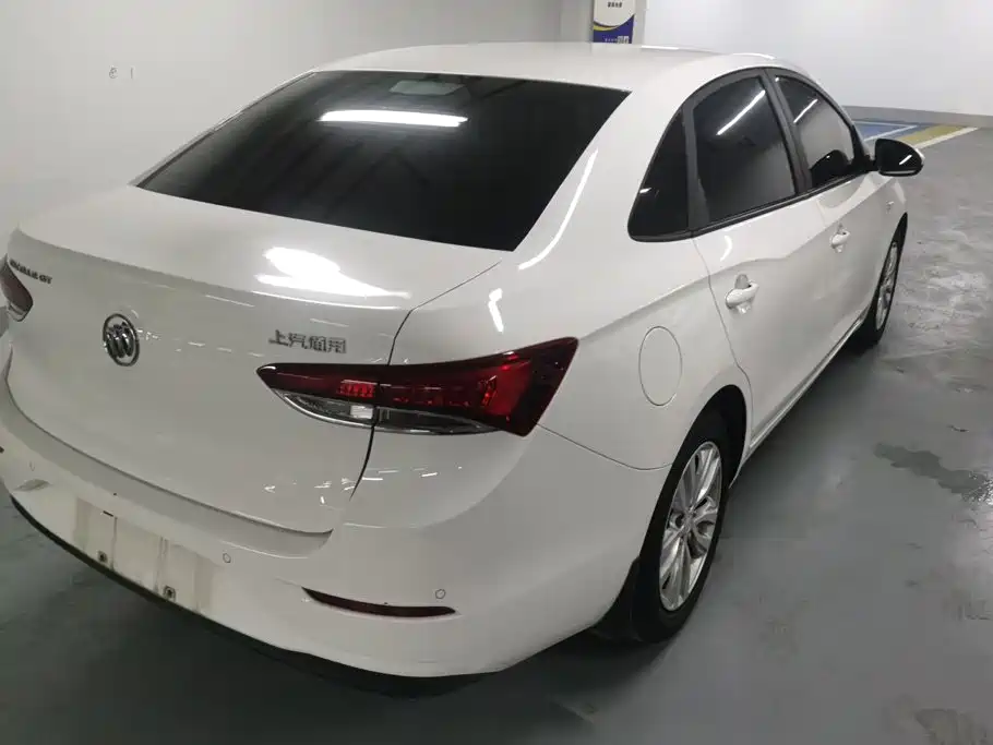 Buick Excelle — миниатюра 3