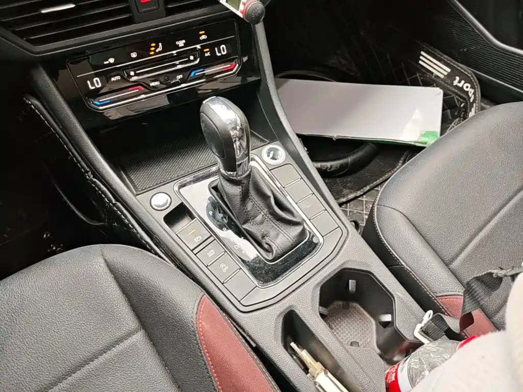 Volkswagen Bora — миниатюра 14