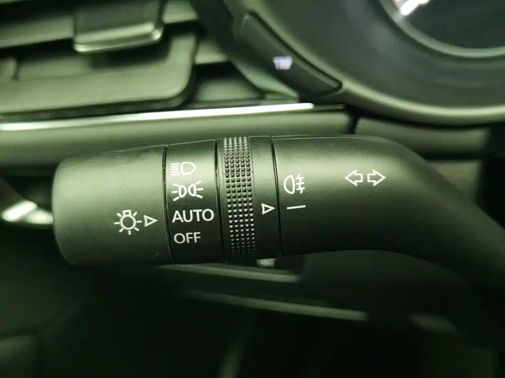 Mazda 3 Axela — миниатюра 21
