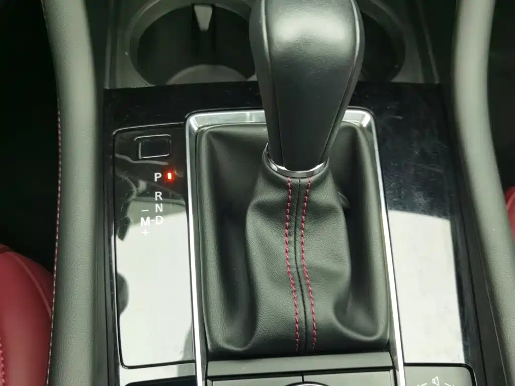 Mazda 3 Axela — миниатюра 13