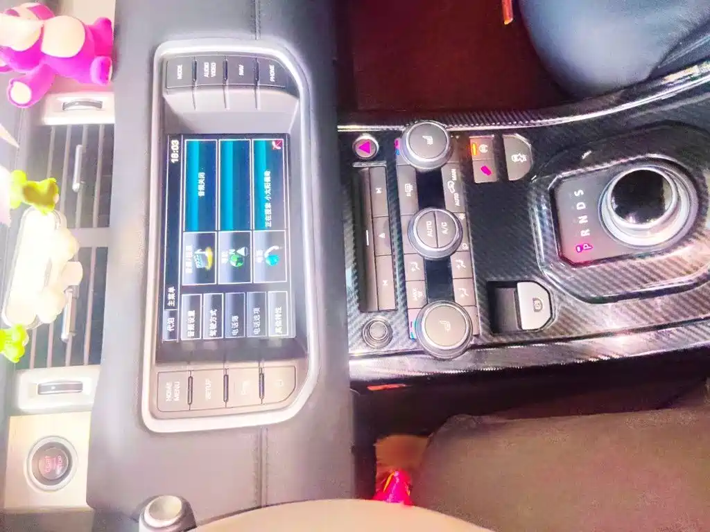 Land Rover Evoque — миниатюра 6
