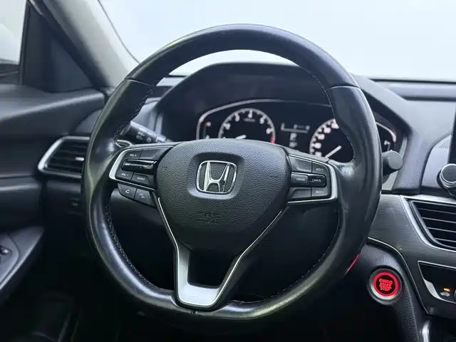 Honda Accord — миниатюра 9