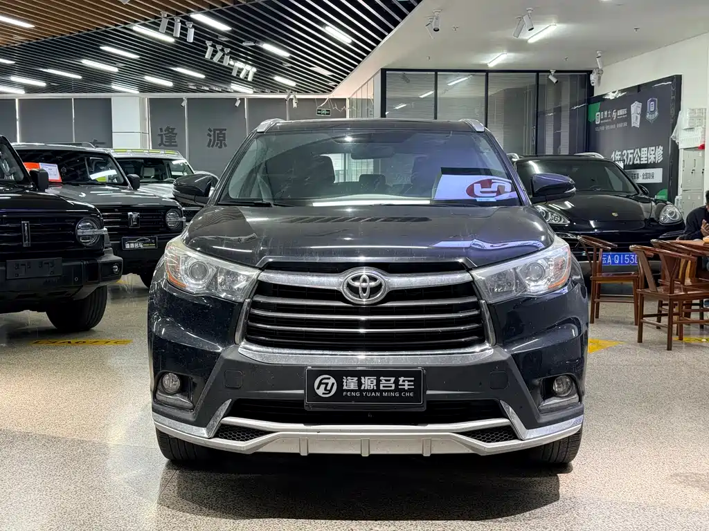 Toyota Highlander — миниатюра 2