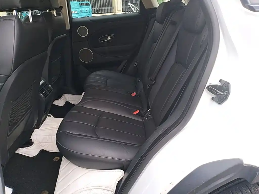 Land Rover Evoque — миниатюра 17