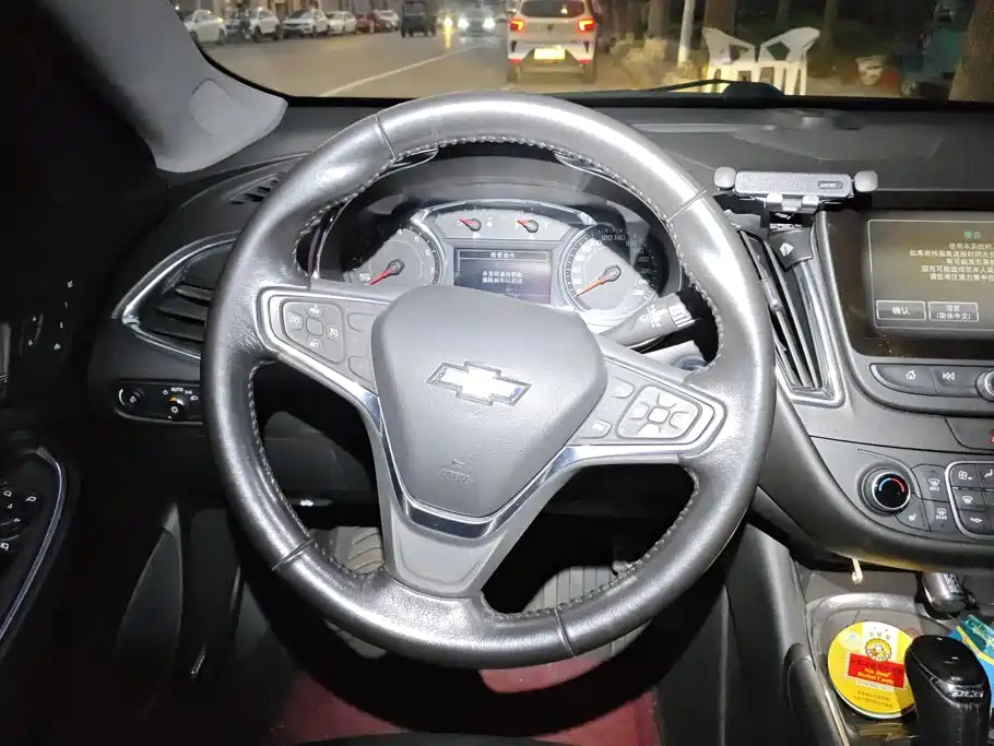 Chevrolet Malibu XL — миниатюра 15