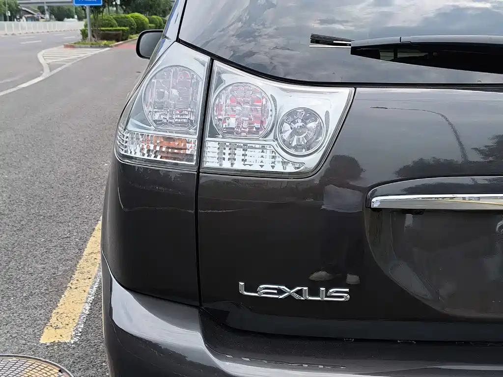 Lexus RX Classic — миниатюра 20