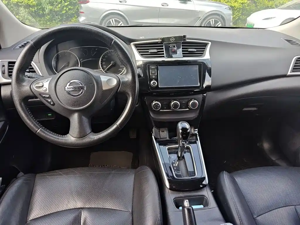 Nissan Sylphy — миниатюра 5