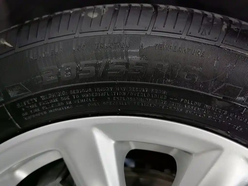Roewe i5 — миниатюра 24
