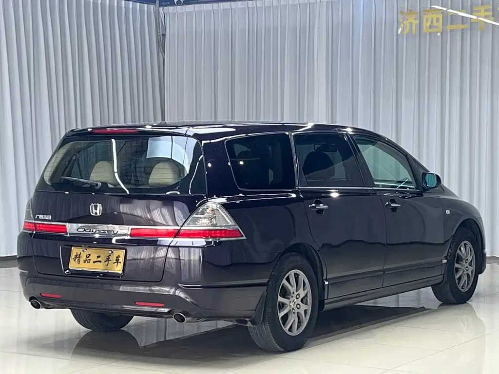 Honda Odyssey — миниатюра 7
