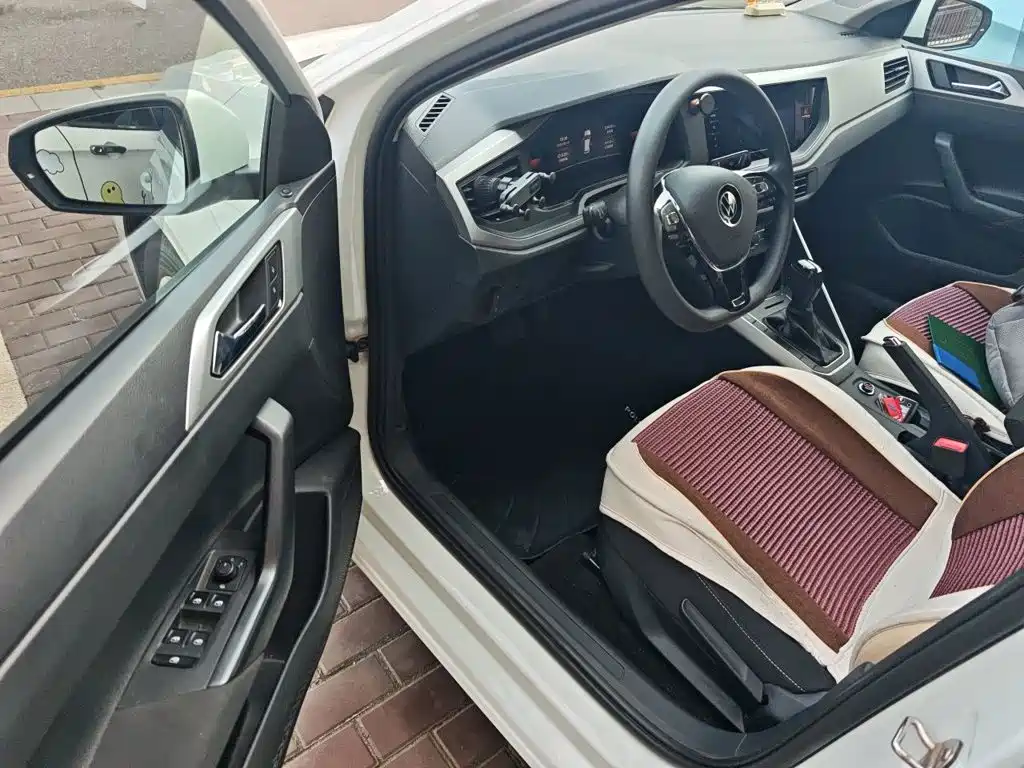 Volkswagen Polo — миниатюра 12