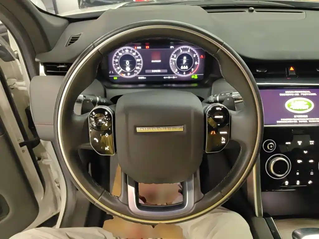 Land Rover Discovery Sport — миниатюра 11