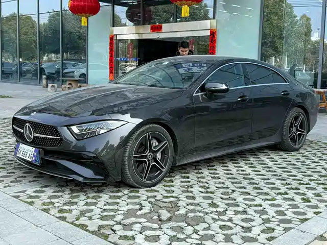 MERCEDES-BENZ CLS