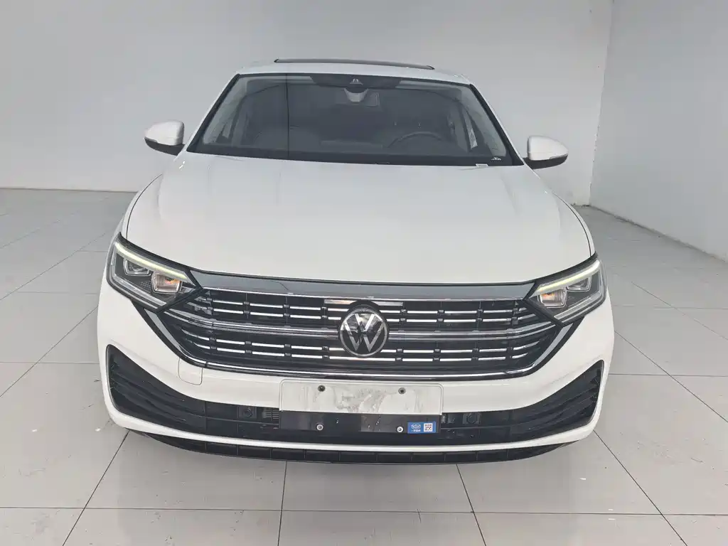 Volkswagen Sagitar — миниатюра 2