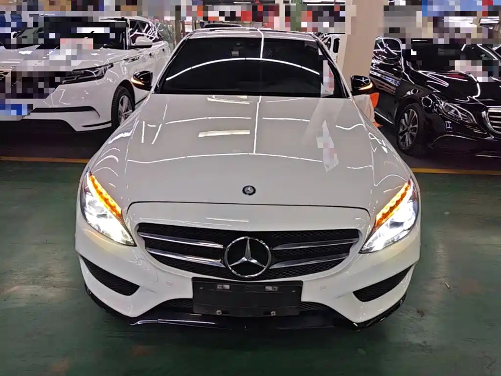 Mercedes-Benz C-Class — миниатюра 3