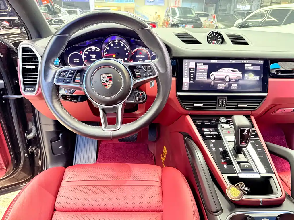 Porsche Cayenne — миниатюра 24