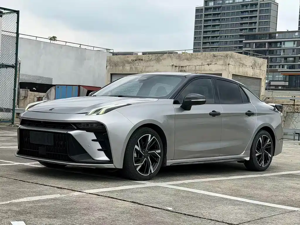 2023 Lynk & Co 03 - zdjęcie 1 z 10