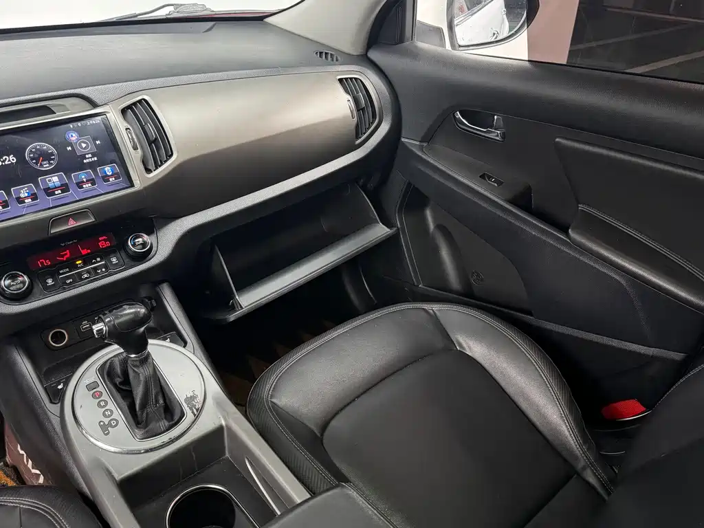 Kia Sportage — миниатюра 9