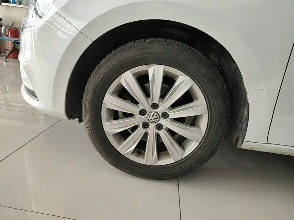 Volkswagen Bora — миниатюра 25