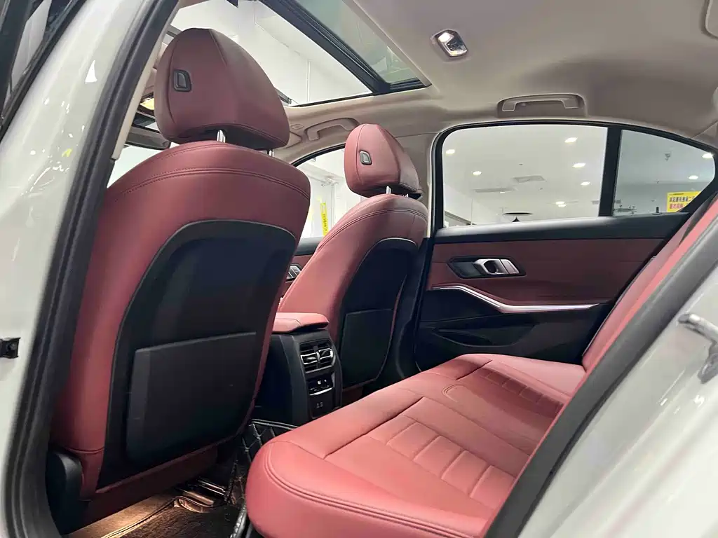 BMW 3 Series — миниатюра 19