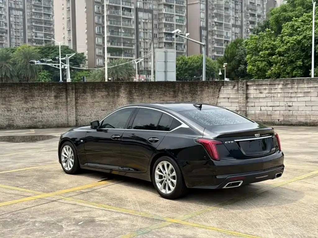 Cadillac CT5 — миниатюра 6
