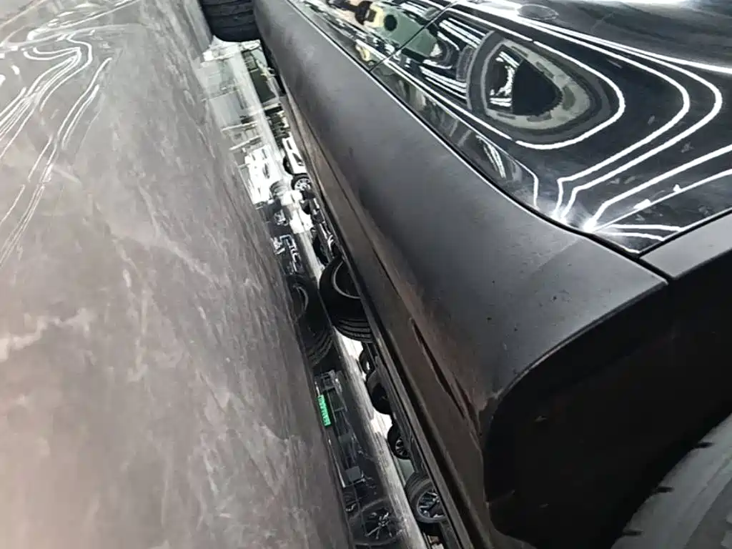 Tesla Model Y — миниатюра 22