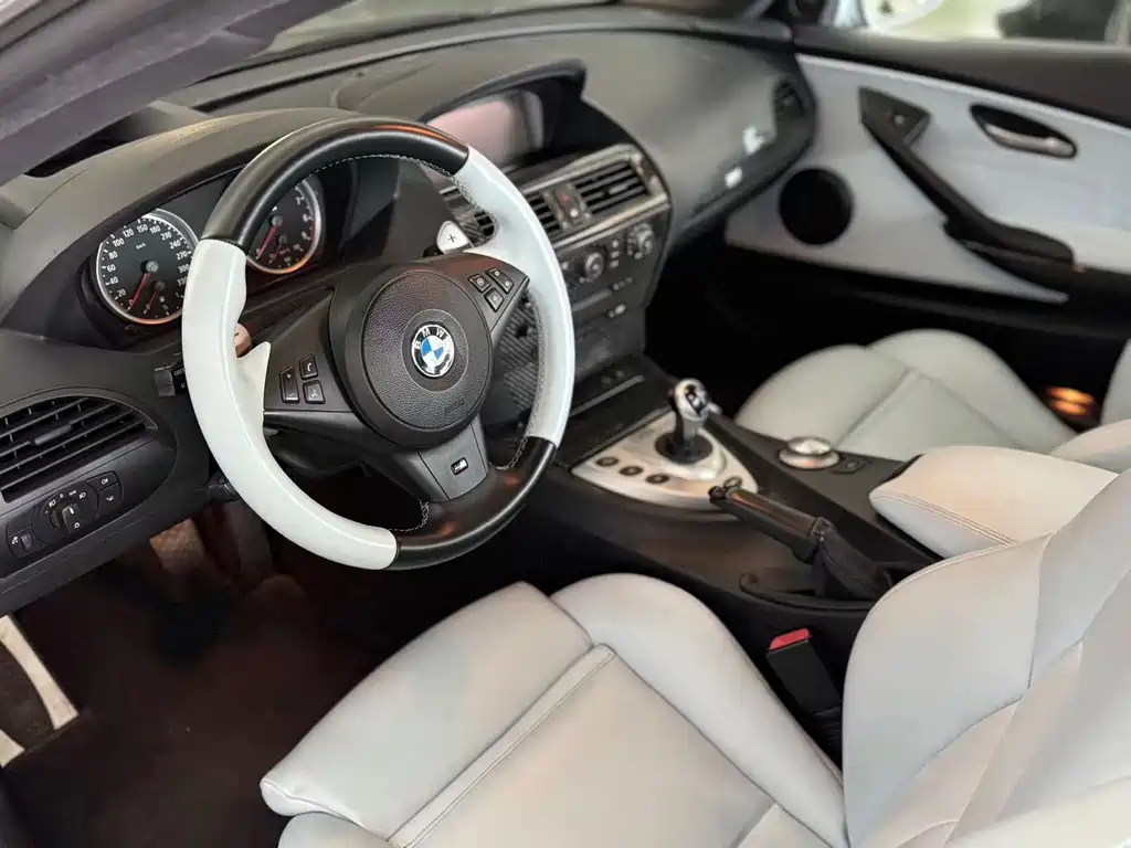BMW M6 — миниатюра 16