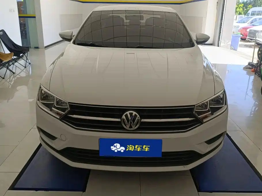 Volkswagen Bora — миниатюра 2