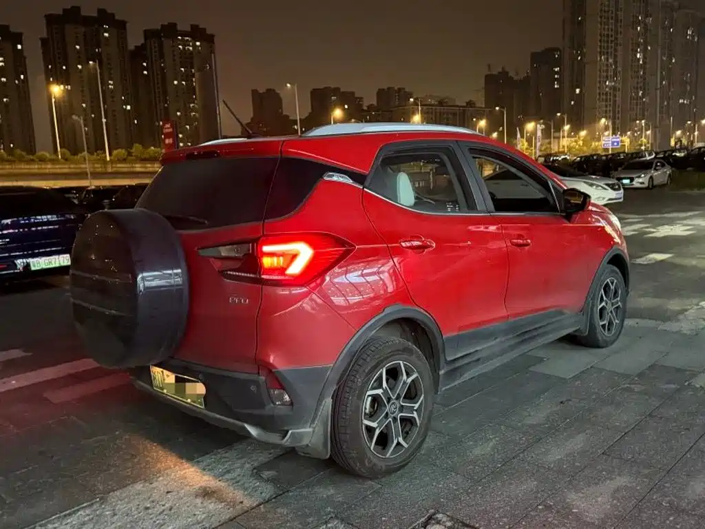 BYD Yuan Pro — миниатюра 4
