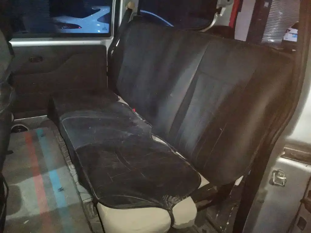 Wuling Hongguang V — миниатюра 15