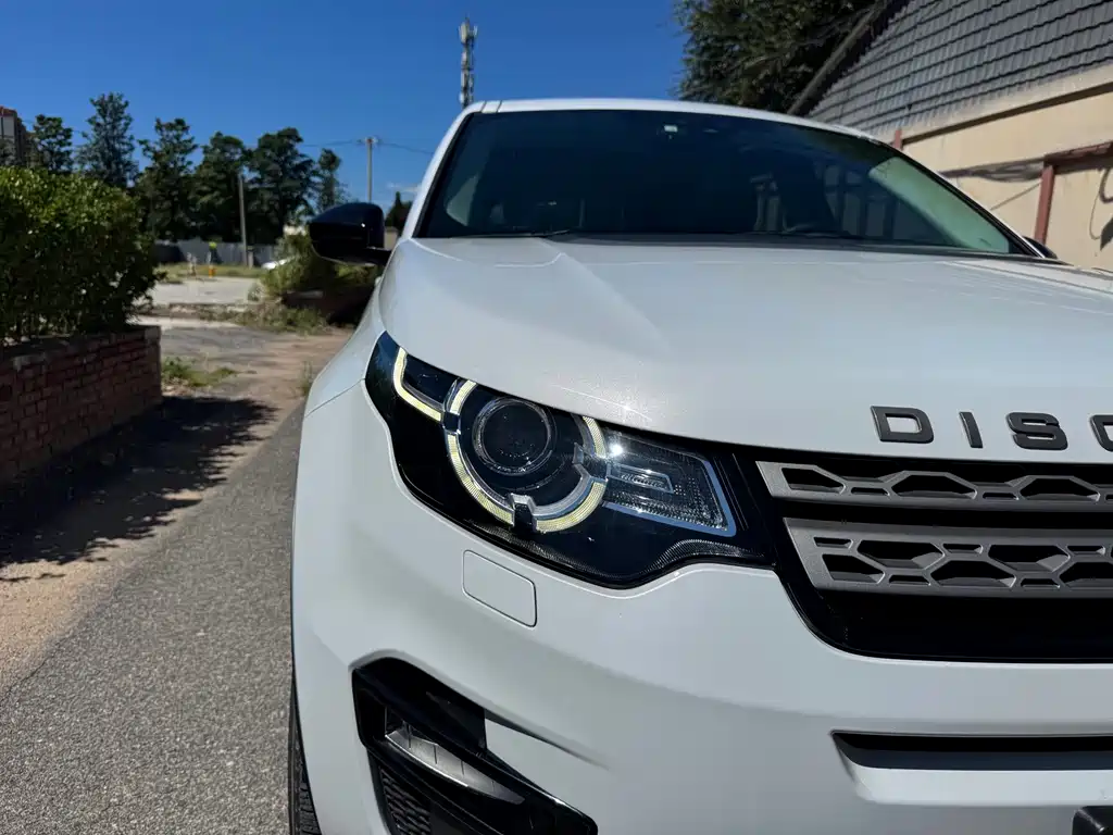 Land Rover Discovery Sport — миниатюра 22