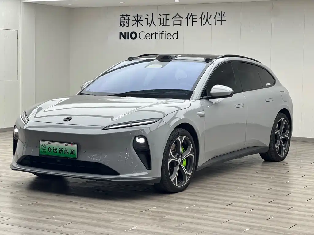 NIO NIO ET5T
